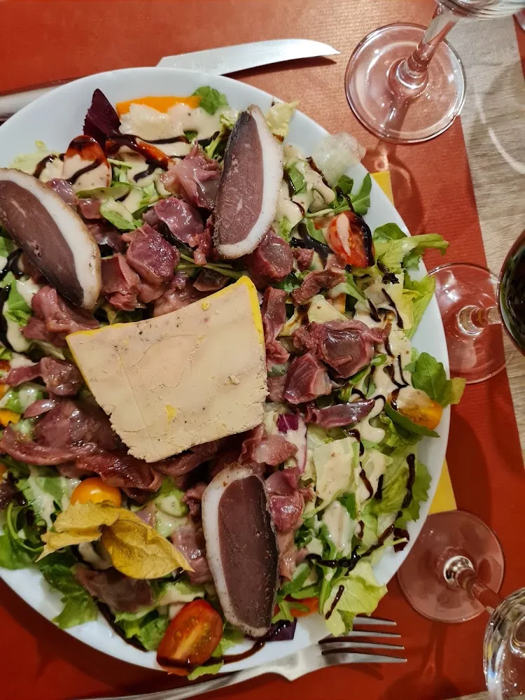 Salade Gourmande Du Menu Cathare